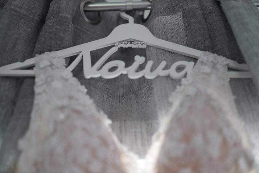 Bride Hanger - With date